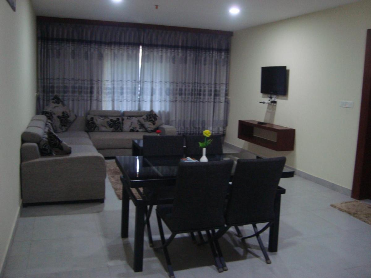 Rouba Residency Hotel Ponnāni Exterior photo